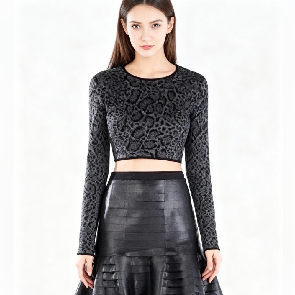 BCBGMAXAZARIA Black Gray HAYDEE Long-sleeve Leopard Print Crop Top - Small